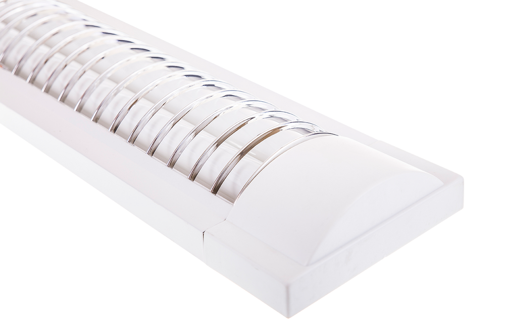 2FT Chrome Grid Linear LED Light for Compact Modern Lighting