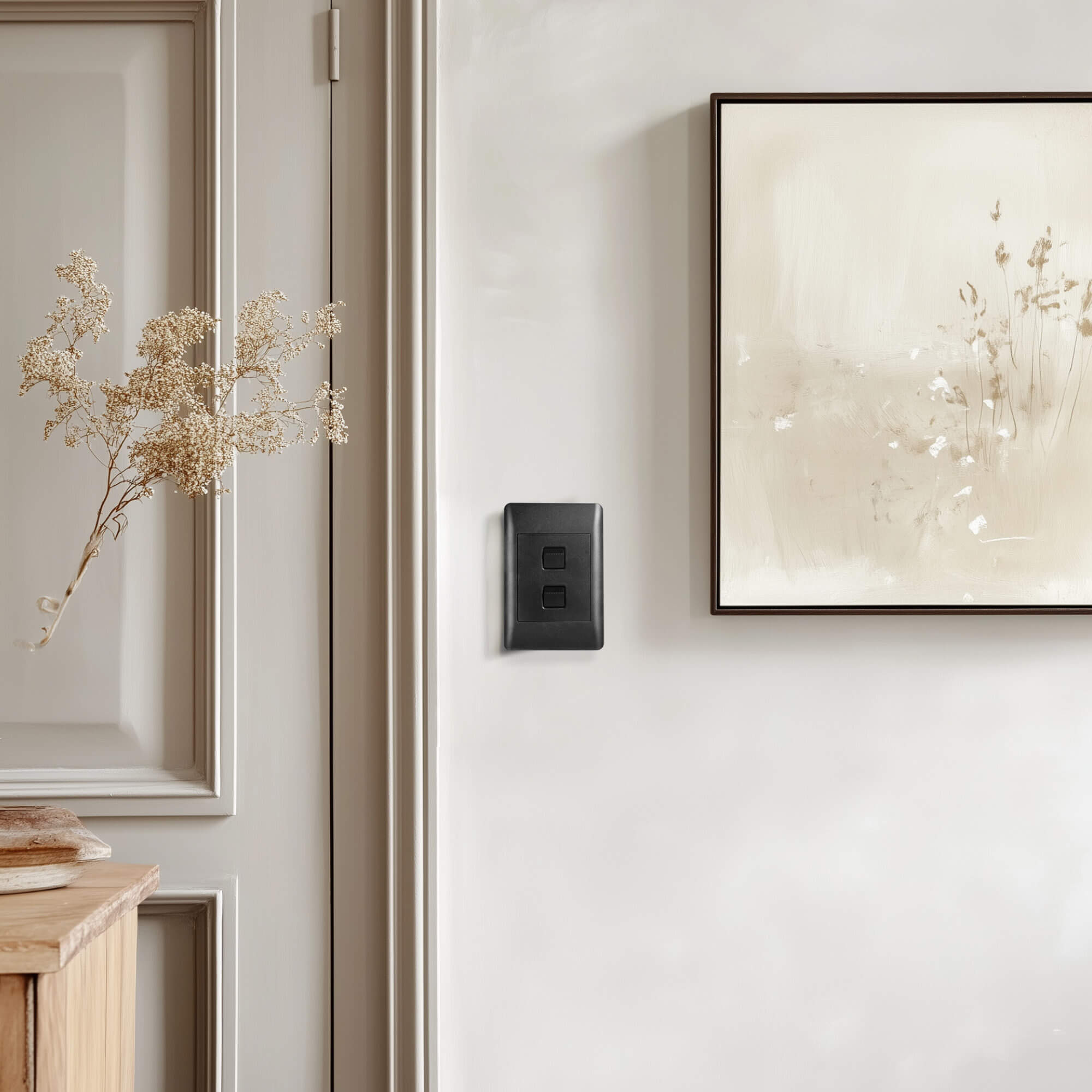 Apollo Sapphire Black 4x2 1 Lever Dimmer and 1 Lever Switch